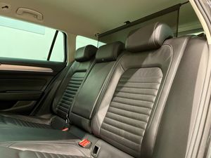 Volkswagen Passat bild 22