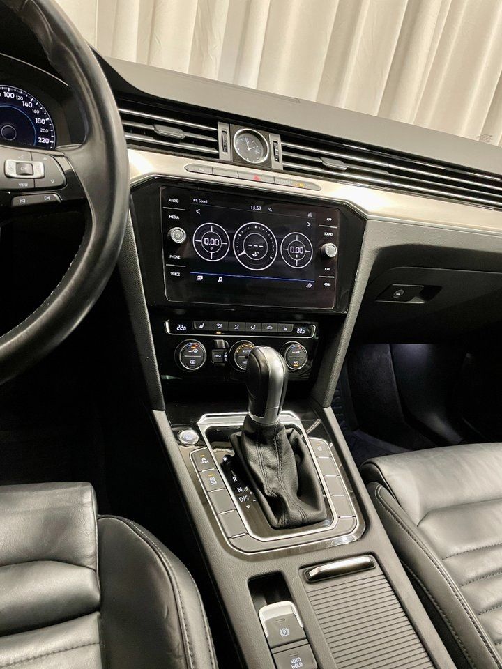 Volkswagen Passat bild 13