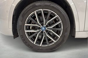 BMW X1 bild 13