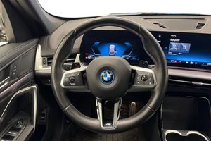 BMW X1 bild 9