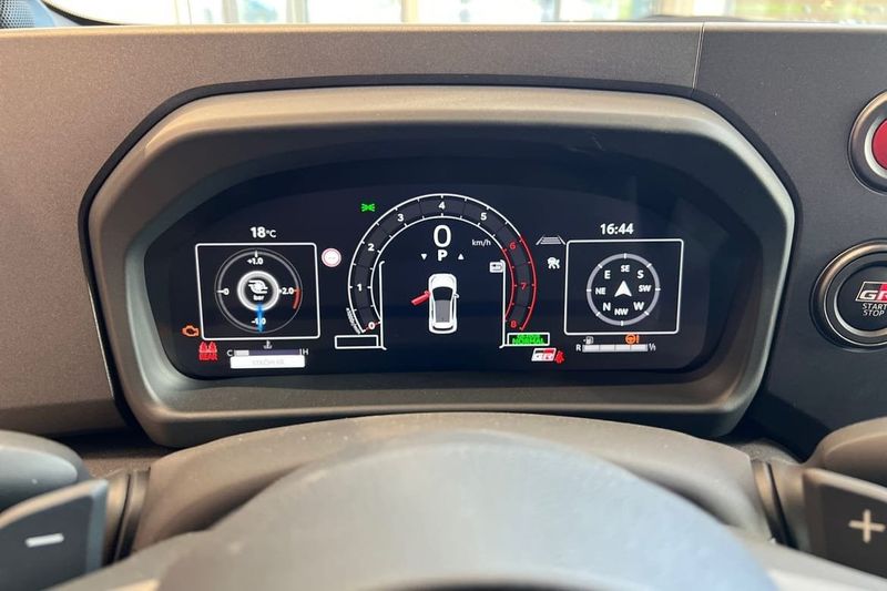 Toyota Yaris bild 16
