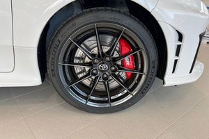 Toyota Yaris bild 17