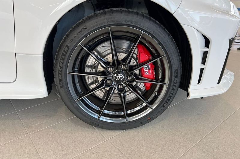Toyota Yaris bild 17