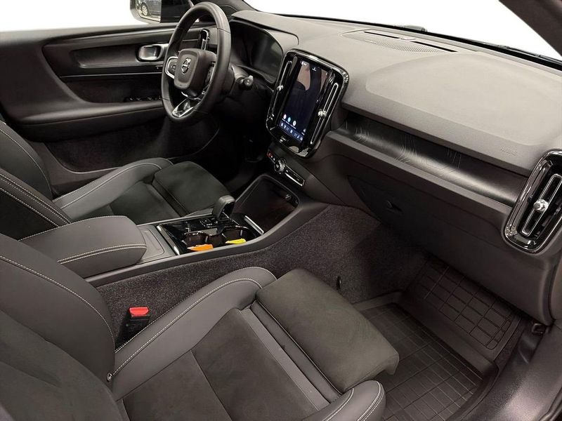 Volvo EX40 bild 13