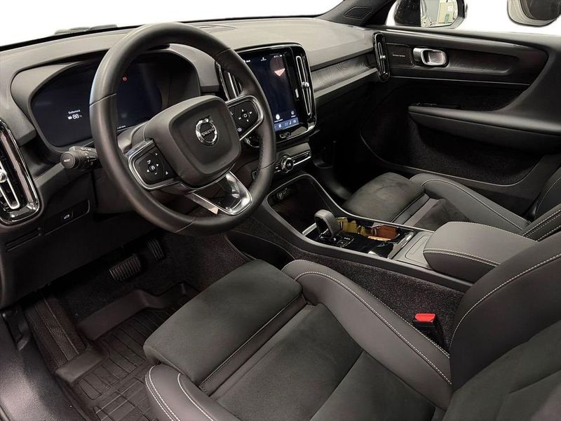 Volvo EX40 bild 10