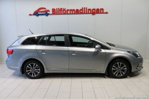 Toyota Avensis bild 2