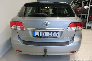Toyota Avensis bild 5