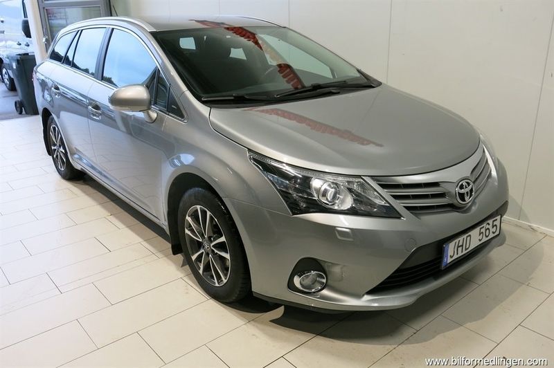 Toyota Avensis bild 4