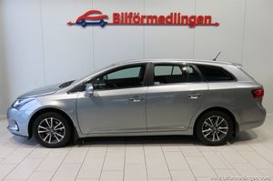 Toyota Avensis bild 1