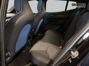 Volvo EX30 bild 10