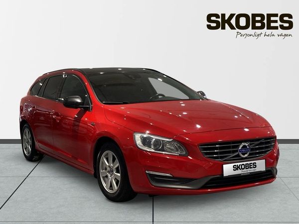 Volvo V60 D3 S/S Momentum Business Edition - 2014