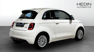 Fiat 500e bild 2