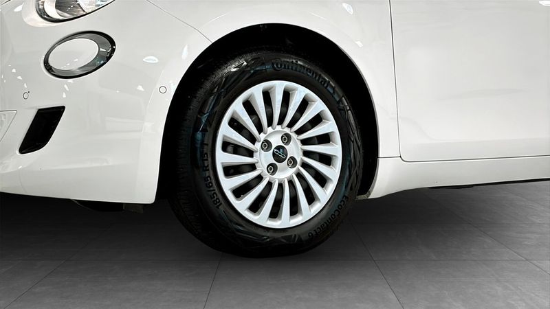 Fiat 500e bild 9