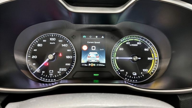 MG ZS EV bild 13