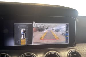 Mercedes E220 bild 14