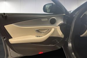Mercedes E220 bild 6