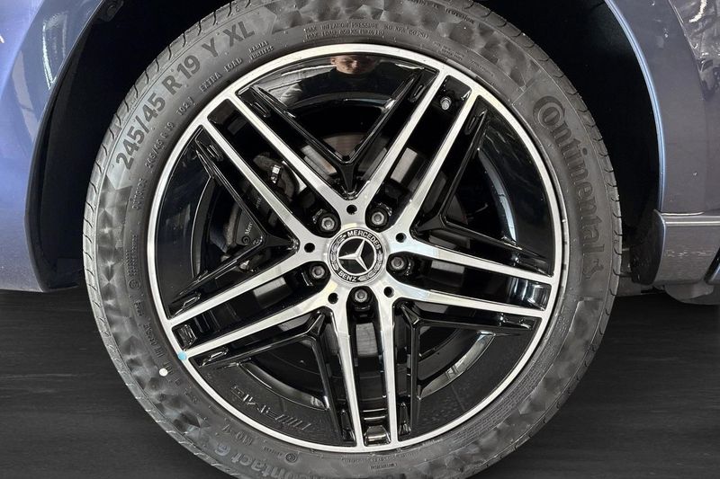 Mercedes V300 bild 5