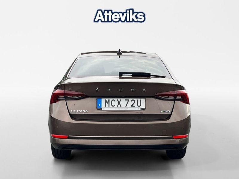 Skoda Octavia bild 4