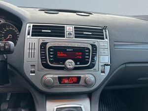 Ford Kuga bild 15