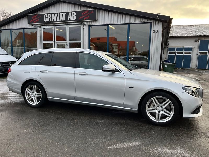 Mercedes E300 bild 13