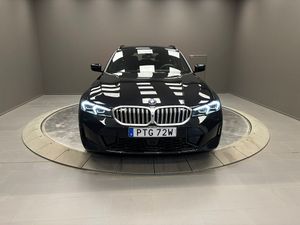 BMW 330 bild 8