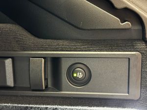 BMW 330 bild 15