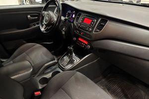 Kia Carens bild 9