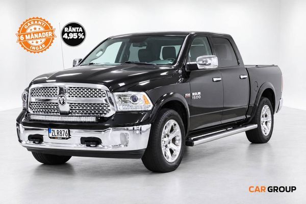 RAM 1500 Dubbelhytt 5.7 V8 HEMI 4x4 TorqueFlite LARAMIE V-hjul - 2018