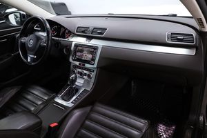Volkswagen Passat bild 11
