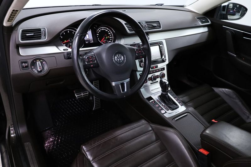 Volkswagen Passat bild 12