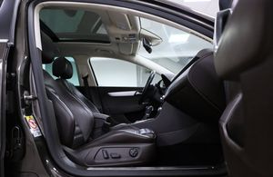 Volkswagen Passat bild 13