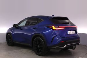 Lexus NX bild 4