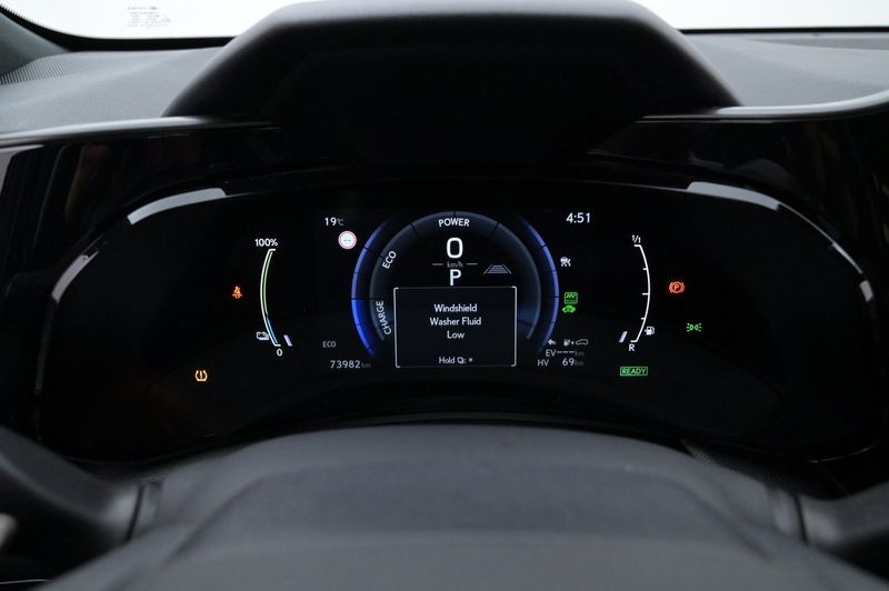 Lexus NX bild 8