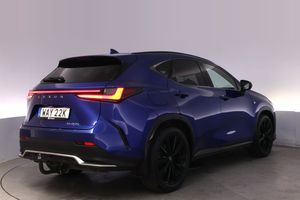 Lexus NX bild 5