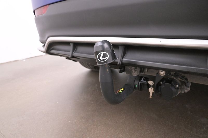 Lexus NX bild 26