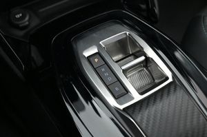 Peugeot e-208 bild 20