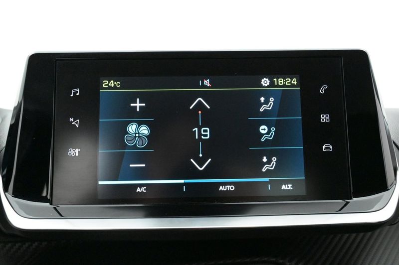 Peugeot e-208 bild 17