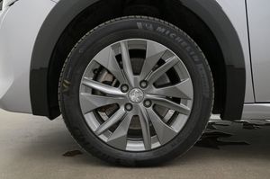 Peugeot e-208 bild 27