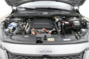Peugeot e-208 bild 26