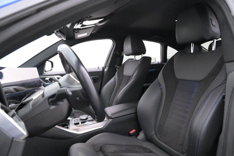 BMW i4 bild 10