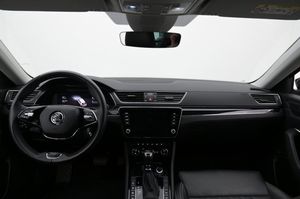 Skoda Superb bild 6