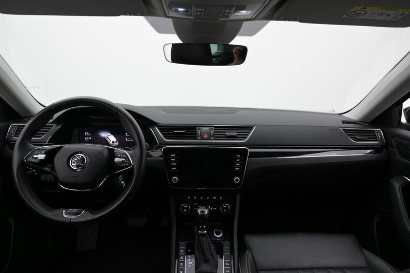 Skoda Superb bild 6