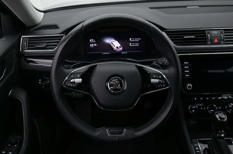 Skoda Superb bild 7