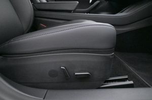 Tesla Model 3 bild 12