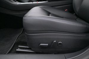 Tesla Model 3 bild 10