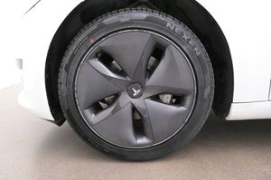 Tesla Model 3 bild 27