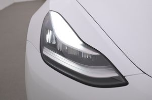 Tesla Model 3 bild 26