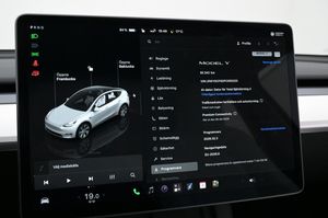 Tesla Model Y bild 14