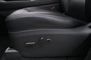 Tesla Model Y bild 11