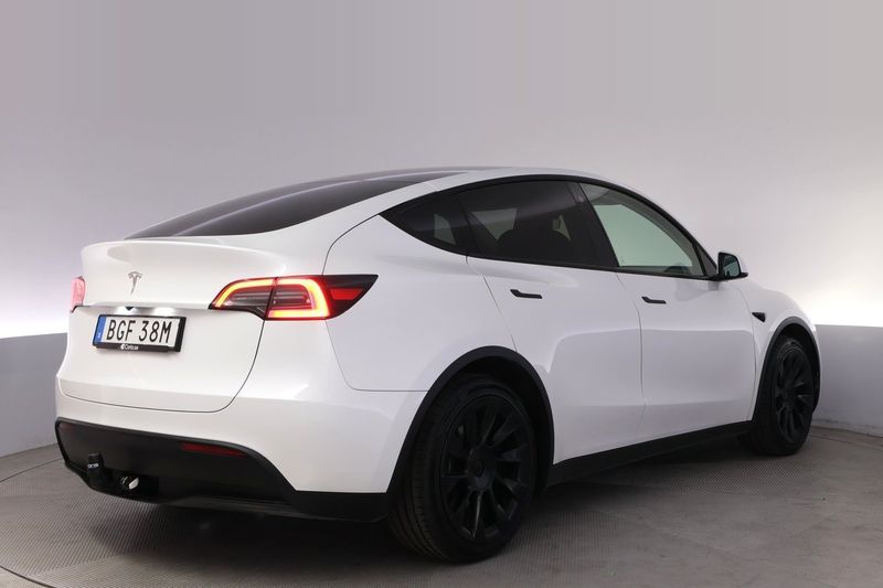 Tesla Model Y bild 5